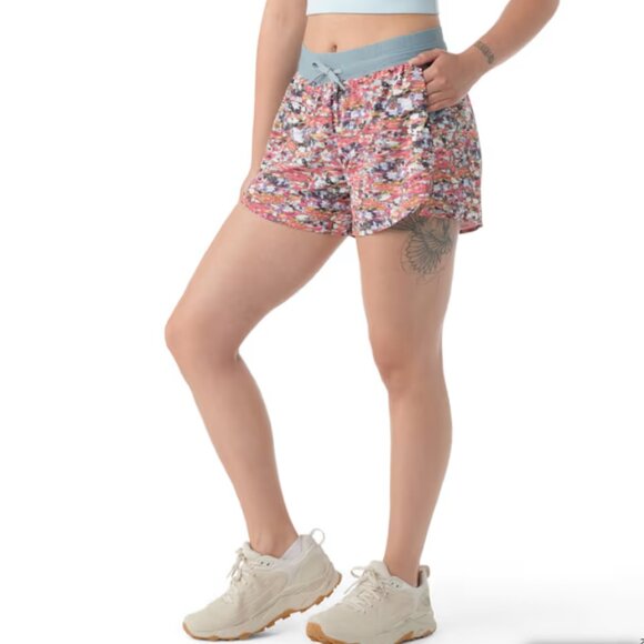 NEW SmartWool women Active Lined Shorts - 4”, Merino Wool, Built-In Briefs 253 - Picture 3 of 7